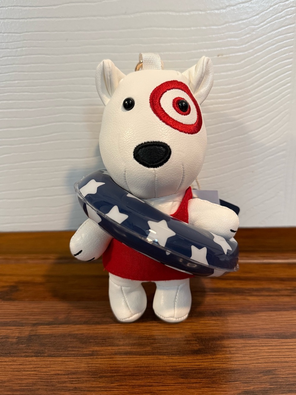 Beach Bullseye Bag Charm- Universal Thread
